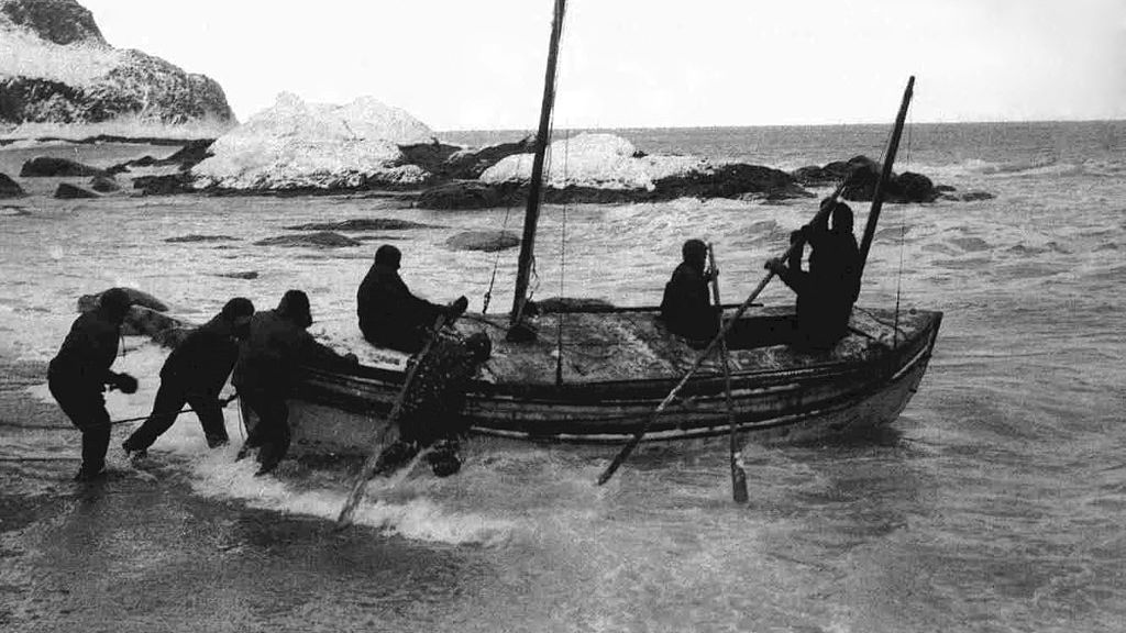 Heroické dobývání Antarktidy: Ztrácíte naději? Modlete se k Shackletonovi!